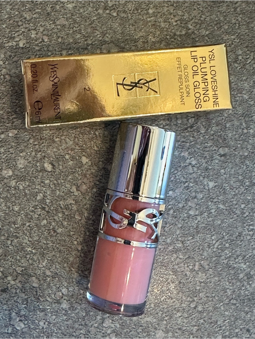 New ! Yves Saint Laurent (YSL) Loveshine Plumping Lip Oil Gloss